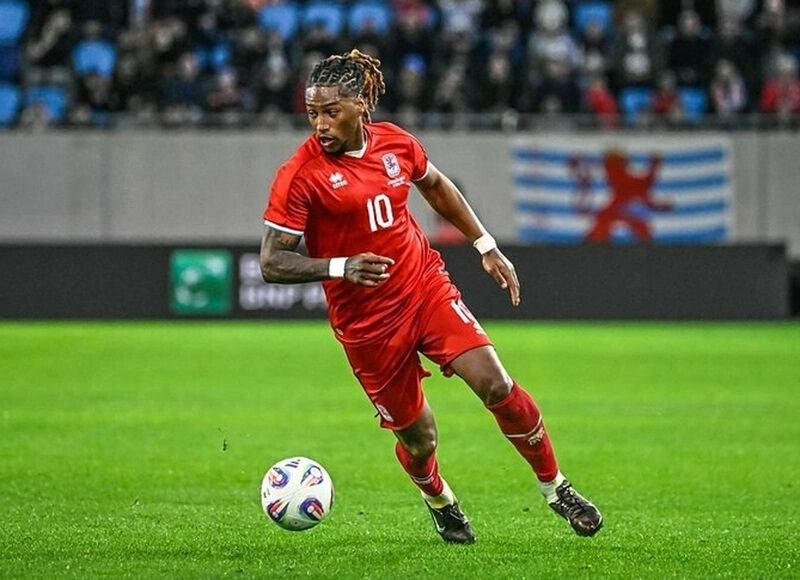 Luxembourg vs Iceland - Điểm tựa sân nhà